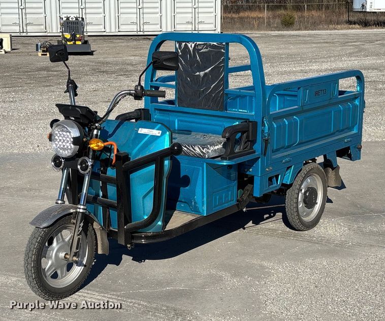 image for item EV3452 2025 IR IRET13 electric tricycle