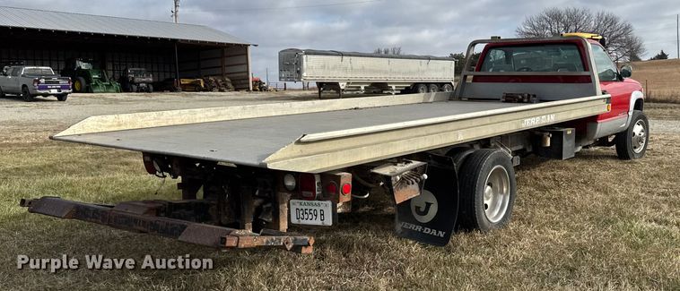 image for item FB0517 1994 Chevrolet C3500 rollback truck