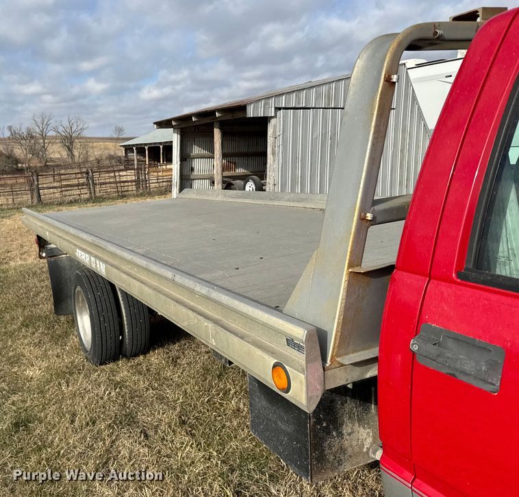 image for item FB0517 1994 Chevrolet C3500 rollback truck