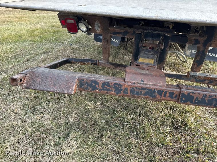 image for item FB0517 1994 Chevrolet C3500 rollback truck