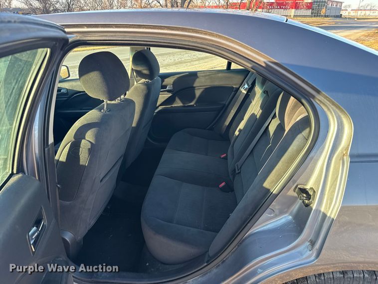 image for item FB0526 2006 Ford Fusion 