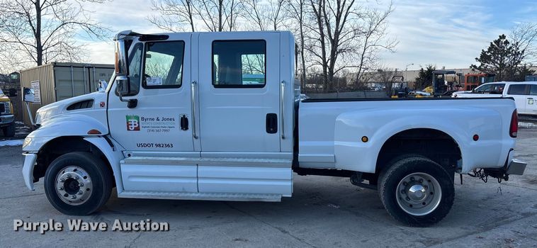 image for item FG1530 2007 International RX  Crew Cab truck