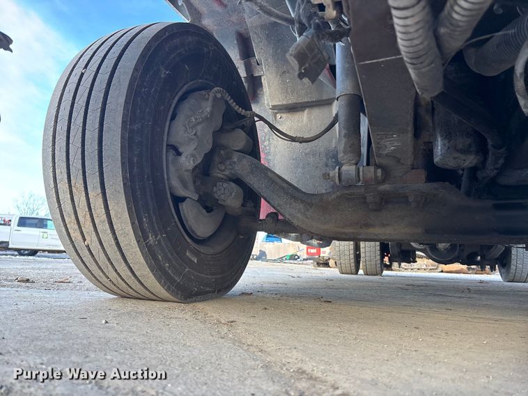 image for item FG1530 2007 International RX  Crew Cab truck