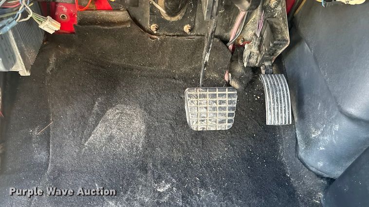 image for item FG1530 2007 International RX  Crew Cab truck