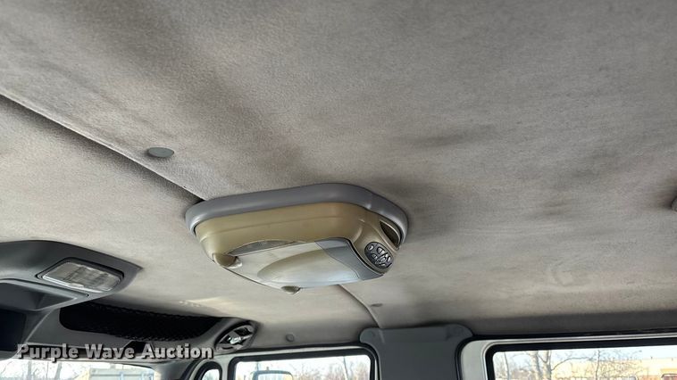 image for item FG1530 2007 International RX  Crew Cab truck