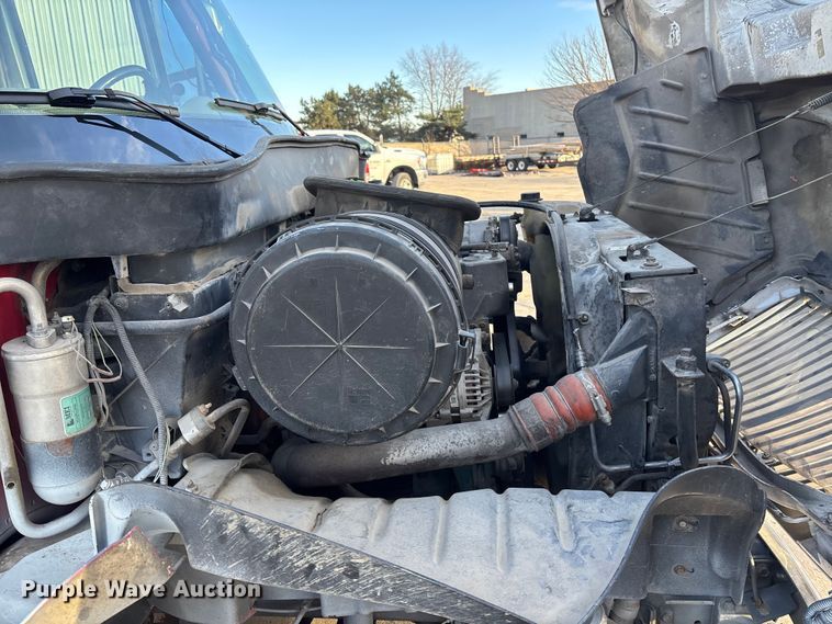 image for item FG1530 2007 International RX  Crew Cab truck