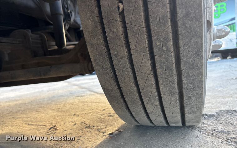 image for item FG1530 2007 International RX  Crew Cab truck