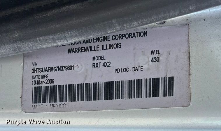 image for item FG1530 2007 International RX  Crew Cab truck