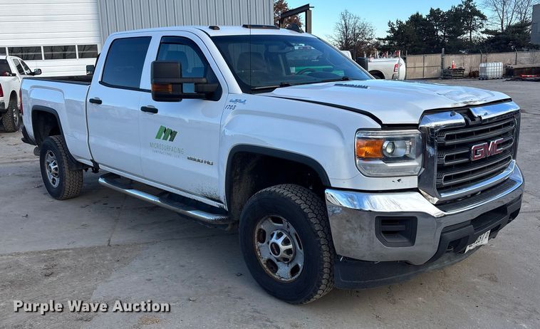 image for item FG1531 2017 GMC Sierra 2500HD Crew Cab pickup truck