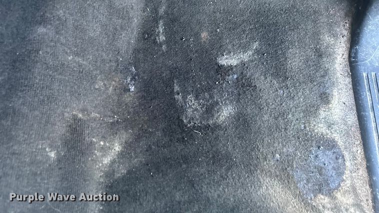 image for item FG1531 2017 GMC Sierra 2500HD Crew Cab pickup truck