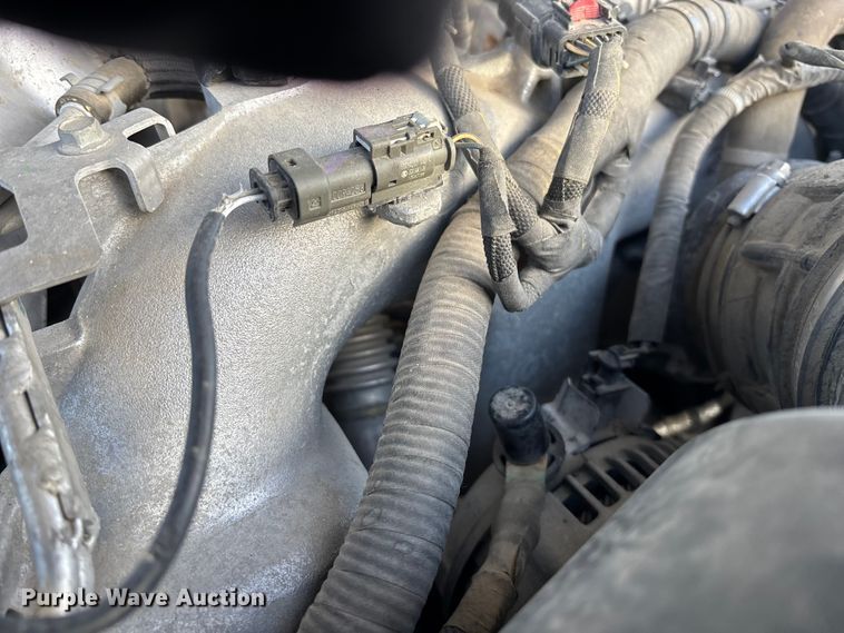 image for item FG1531 2017 GMC Sierra 2500HD Crew Cab pickup truck