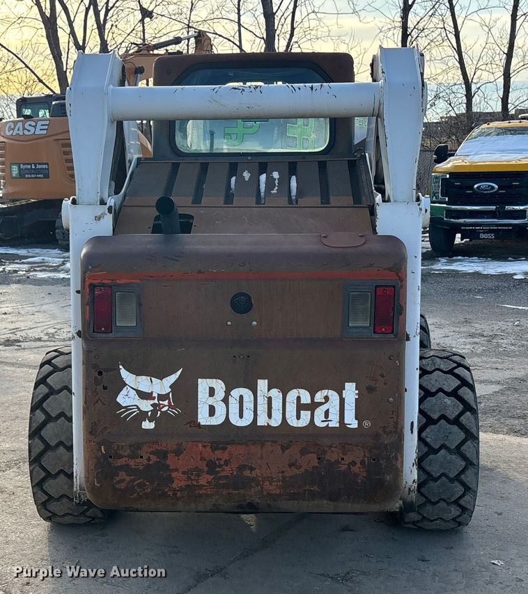 image for item FG1532 2006 Bobcat S250 skid steer loader