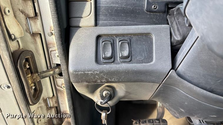 image for item FG1563 2007 Freightliner Columbia semi truck