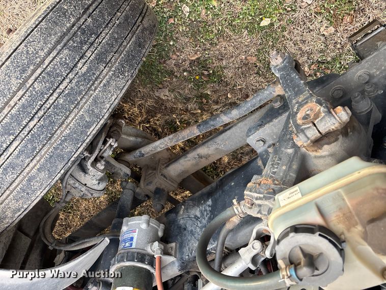 image for item FG1563 2007 Freightliner Columbia semi truck