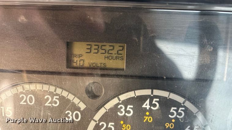 image for item FG1563 2007 Freightliner Columbia semi truck