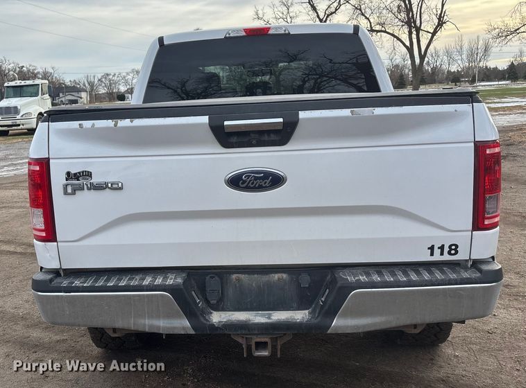 image for item FG1566 2016 Ford F-150 SuperCrew pickup truck