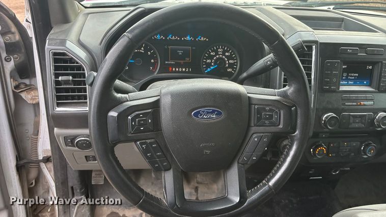 image for item FG1566 2016 Ford F-150 SuperCrew pickup truck