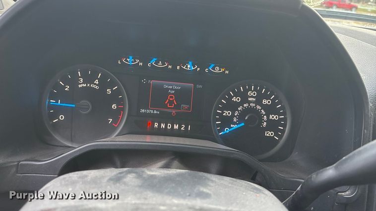 image for item FG1566 2016 Ford F-150 SuperCrew pickup truck