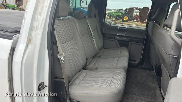 image for item FG1566 2016 Ford F-150 SuperCrew pickup truck