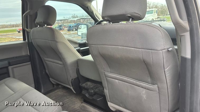 image for item FG1566 2016 Ford F-150 SuperCrew pickup truck