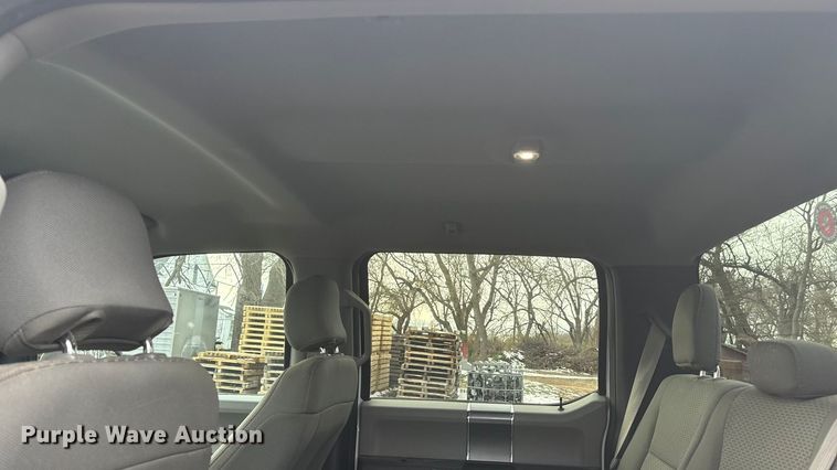 image for item FG1566 2016 Ford F-150 SuperCrew pickup truck