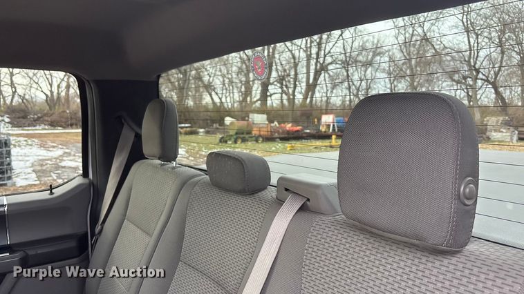 image for item FG1566 2016 Ford F-150 SuperCrew pickup truck