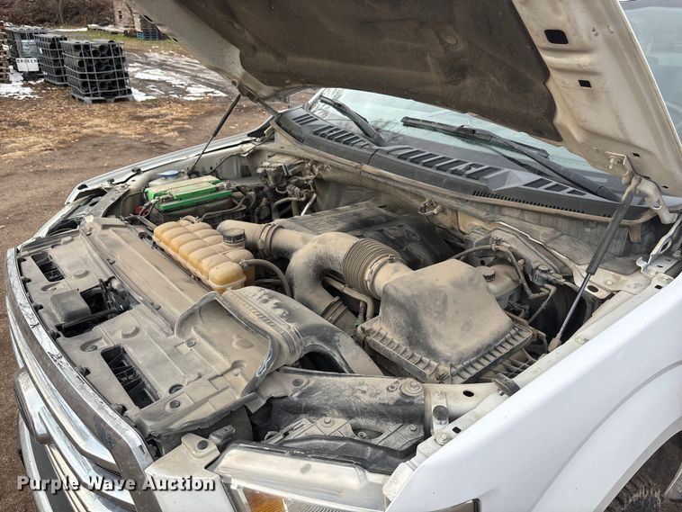 image for item FG1566 2016 Ford F-150 SuperCrew pickup truck