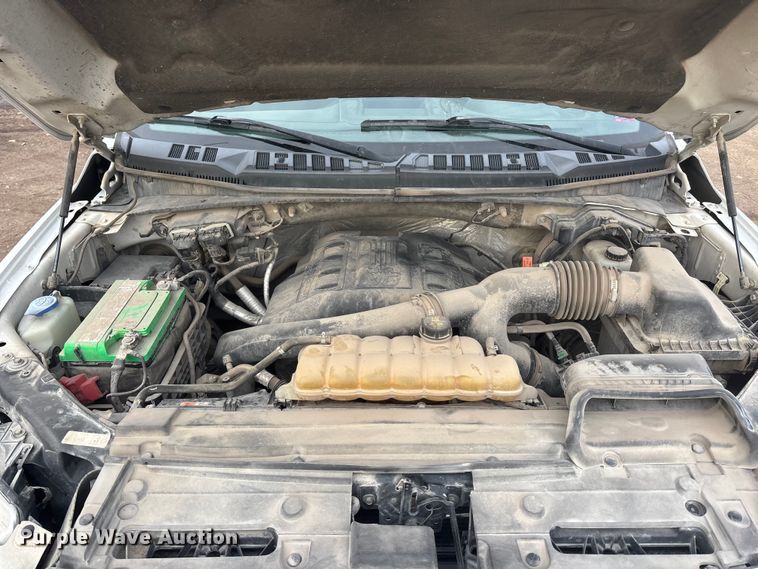 image for item FG1566 2016 Ford F-150 SuperCrew pickup truck