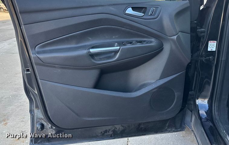 image for item FG1571 2015 Ford Escape SE SUV