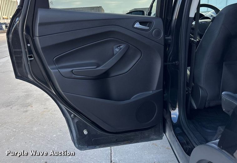 image for item FG1571 2015 Ford Escape SE SUV