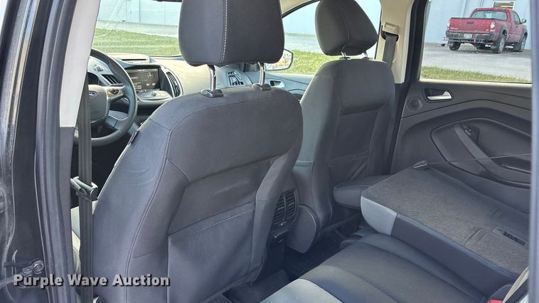 image for item FG1571 2015 Ford Escape SE SUV