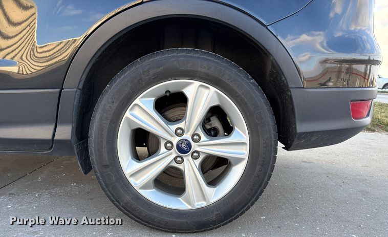 image for item FG1571 2015 Ford Escape SE SUV