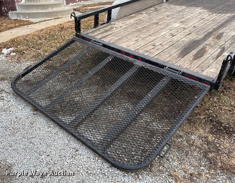 image for item FG1577 2019 PJ utility trailer