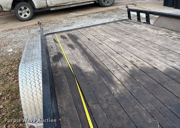 image for item FG1577 2019 PJ utility trailer