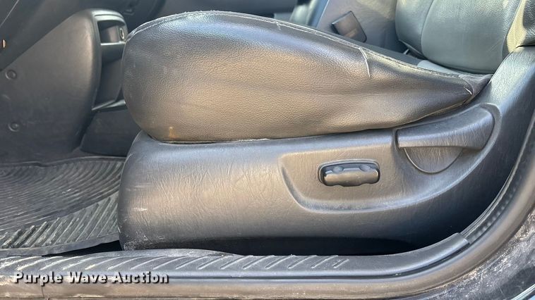 image for item FG1629 2004 Ford Escape 