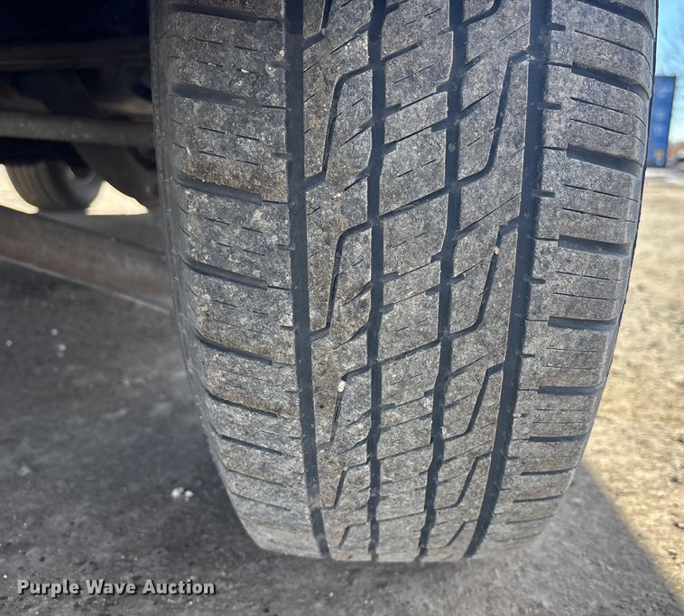 image for item FG1629 2004 Ford Escape 