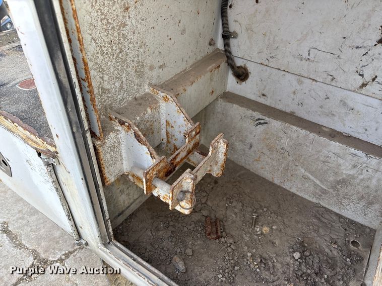 image for item FG1657 SE, Inc. utility / service bed