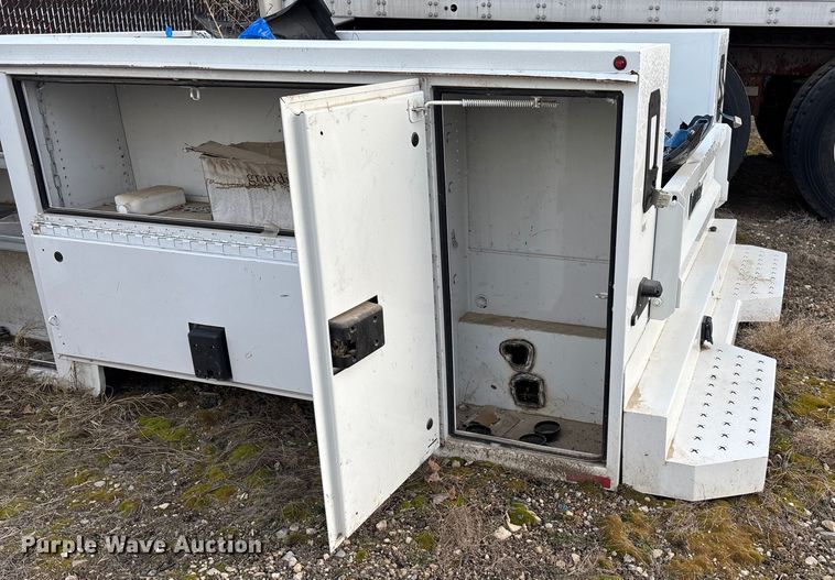 image for item FG1658 Knapheide 696–2 pickup truck utility bed