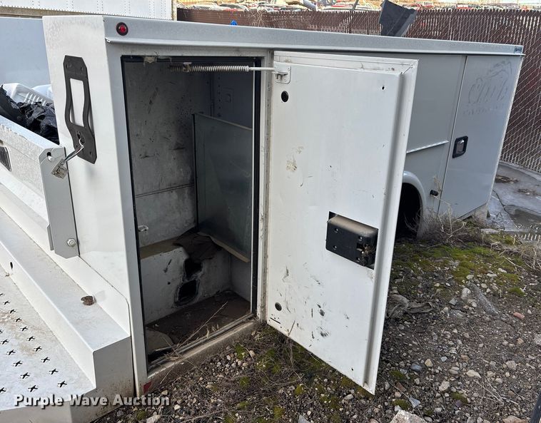 image for item FG1658 Knapheide 696–2 pickup truck utility bed