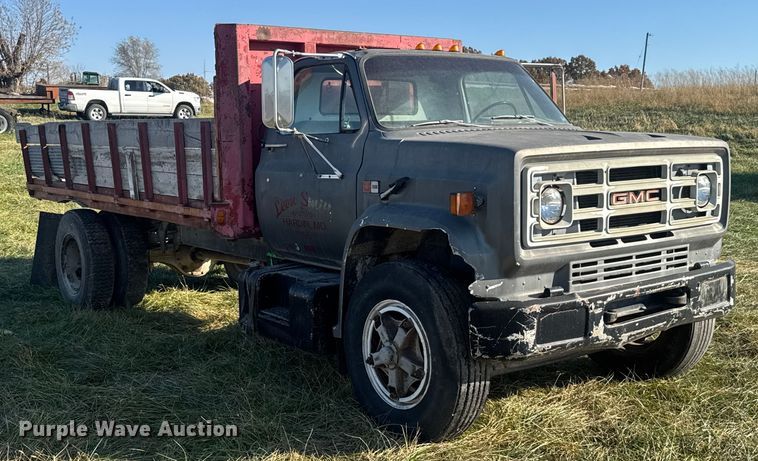 image for item FK0588 1986 GMC 7000 dump flatbed truck