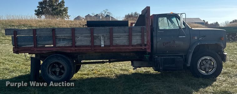 image for item FK0588 1986 GMC 7000 dump flatbed truck