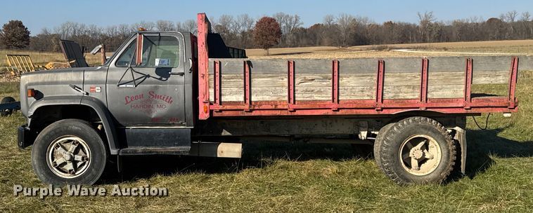 image for item FK0588 1986 GMC 7000 dump flatbed truck