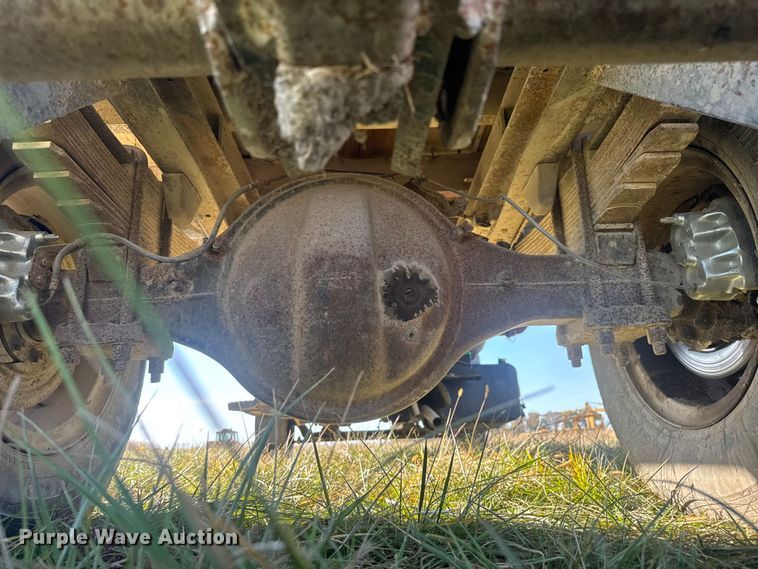 image for item FK0588 1986 GMC 7000 dump flatbed truck