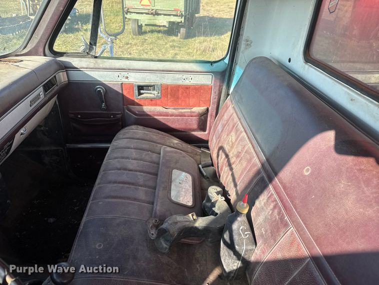 image for item FK0588 1986 GMC 7000 dump flatbed truck