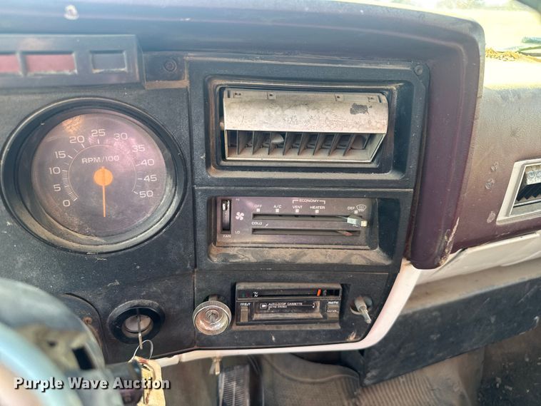 image for item FK0588 1986 GMC 7000 dump flatbed truck