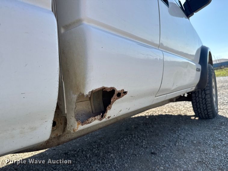 image for item FK0605 1996 Chevrolet S10 Ext. Cab pickup truck