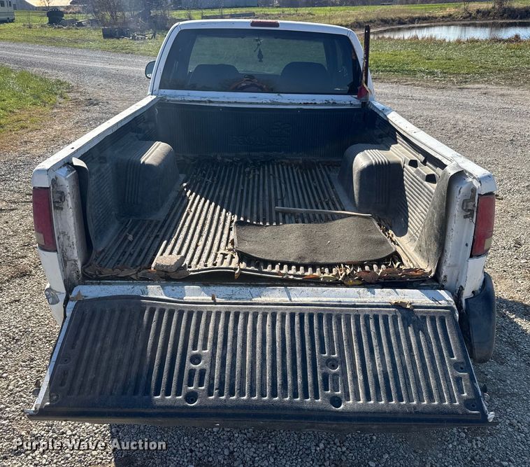 image for item FK0605 1996 Chevrolet S10 Ext. Cab pickup truck