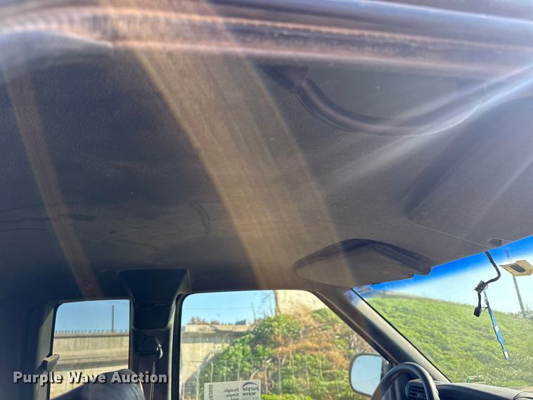 image for item FK0605 1996 Chevrolet S10 Ext. Cab pickup truck