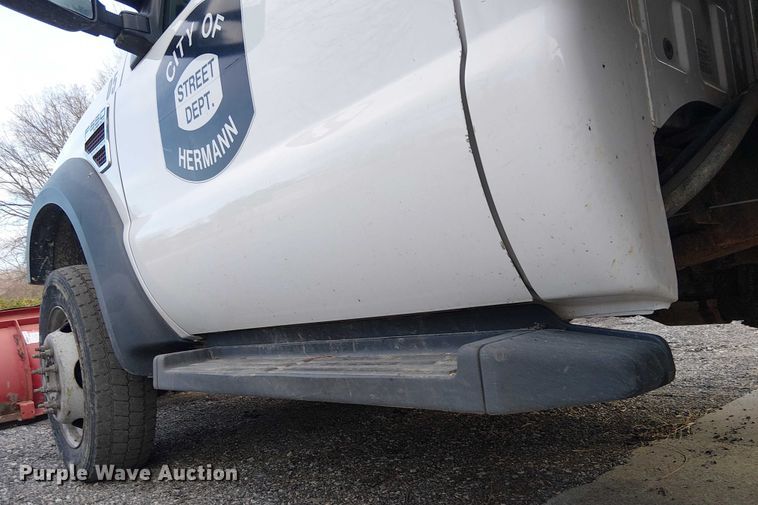 image for item FK0911 2008 Ford F550 dump truck