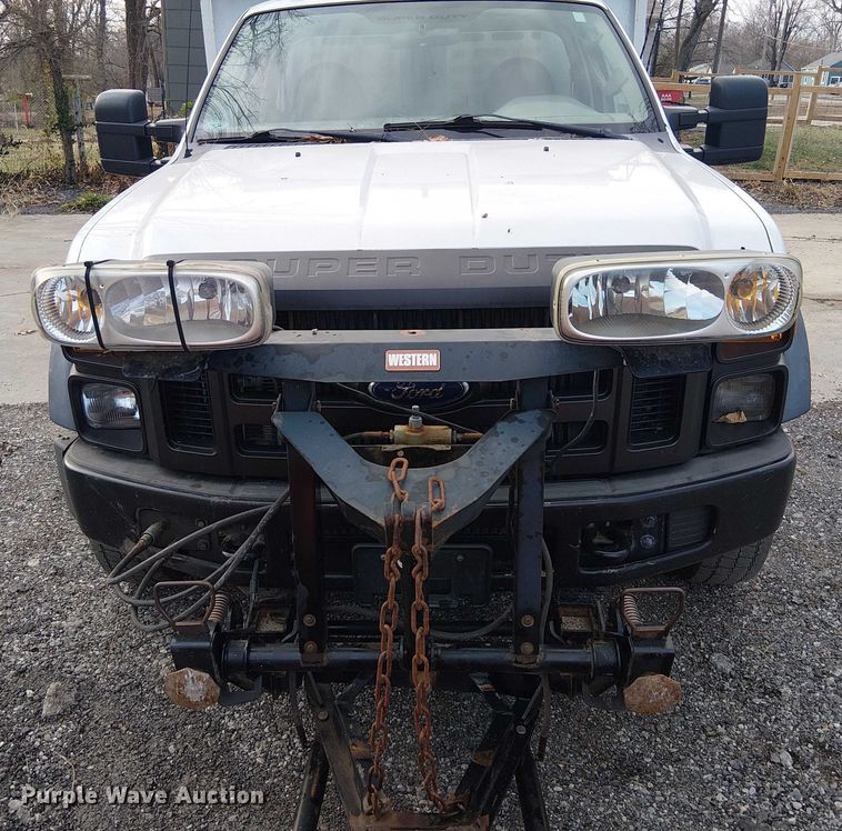 image for item FK0911 2008 Ford F550 dump truck